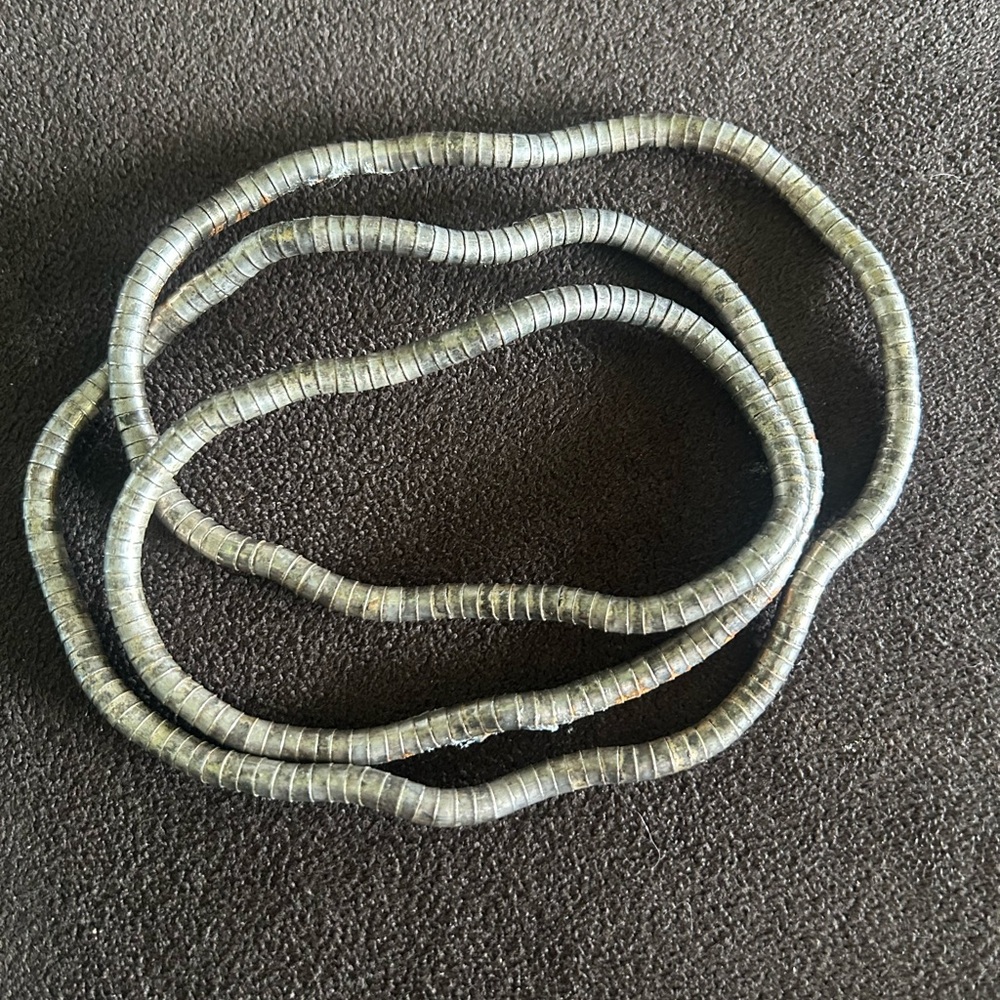 Metal tangle necklace